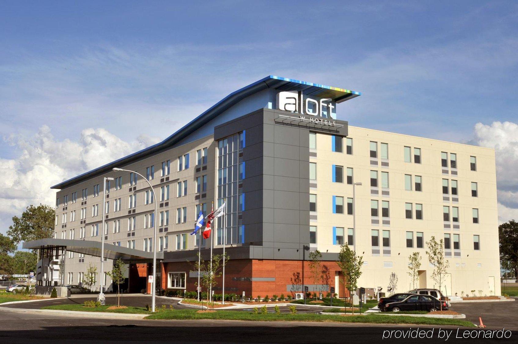 Aloft Montreal Airport Hotel Dorval Bagian luar foto